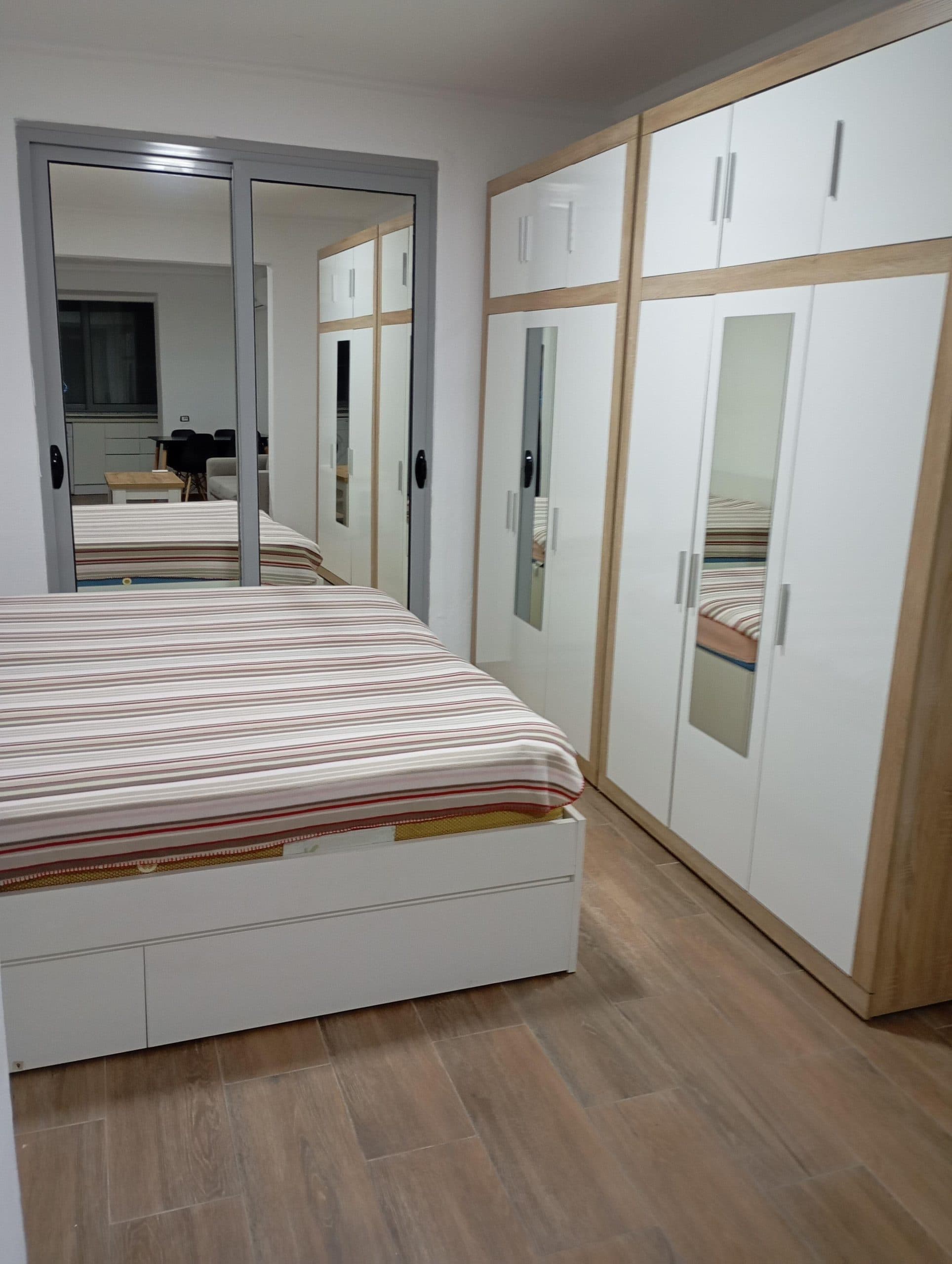 Apartament 1+1 me qera Materniteti i Ri 2