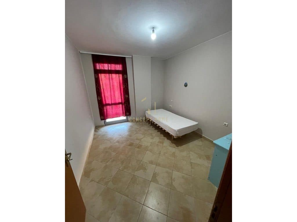 Jepet apartament me qera 2+1 ne Yzberisht 4