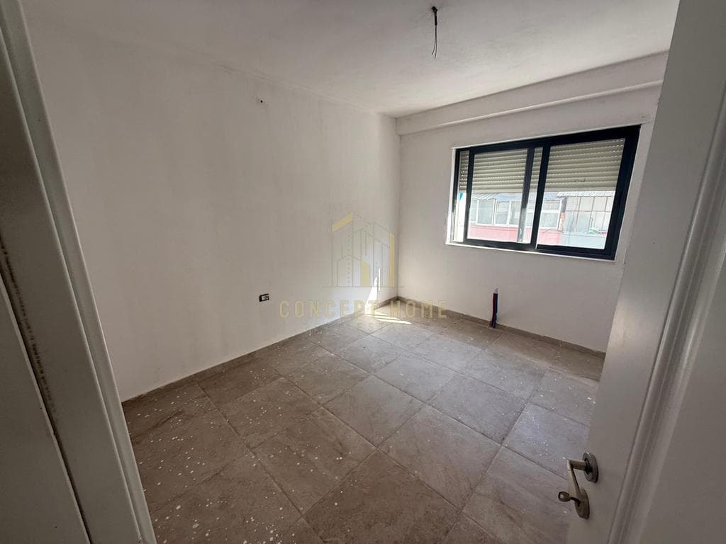Jepet me qera apartament 3+1+2 ne 2