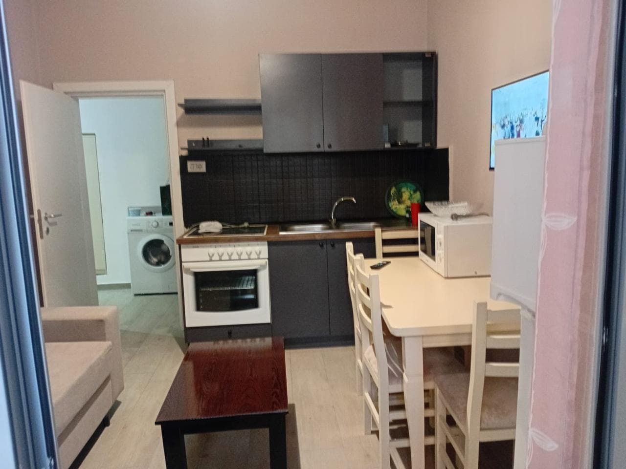 Apartament 1+1 Me Qira në Ish Blloku/Qendër, Tiranë - 500€ | 45 m² 2