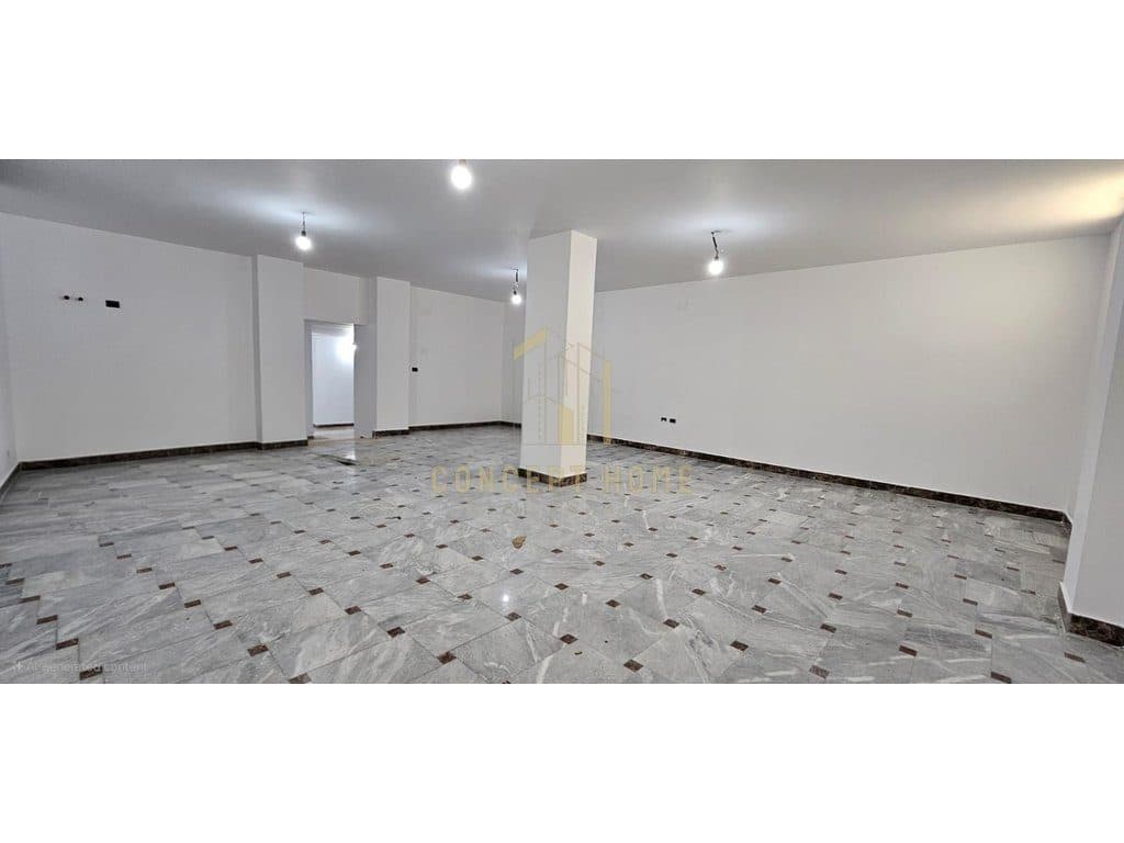 Dyqan Per Qera tek Blloku, Tirana - 3700€ | 200 m² 2
