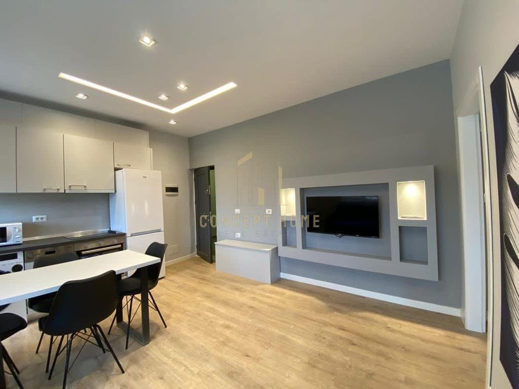 Apartament 1+1 Me Qira në 21 Dhjetori, Rruga Muhamet Gjollesha, Tiranë - 550€ | 60 m² 2