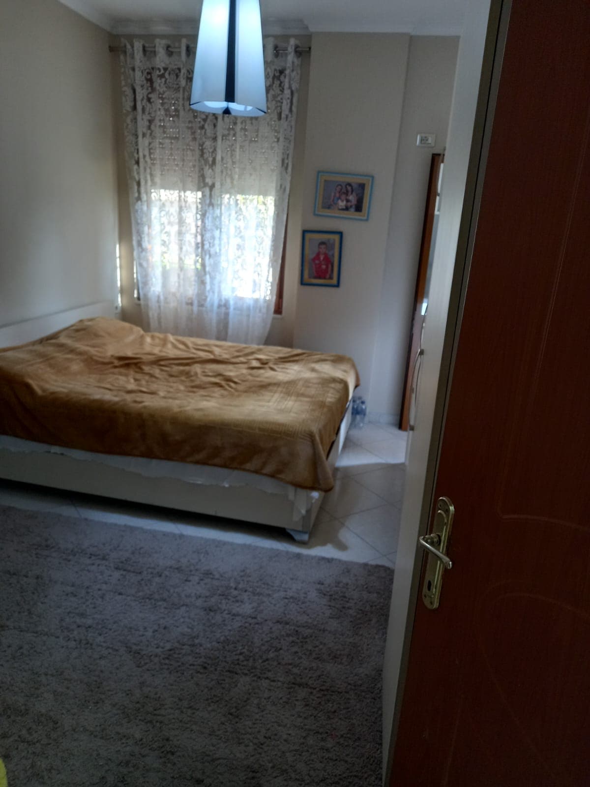 Shitet apartament 2+1 ne Fresk