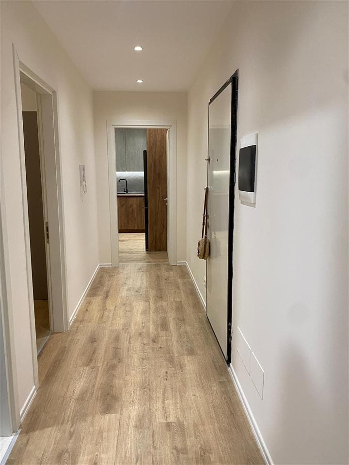 Jepet me qera apartament 2+1+parkim tek Univers City 4