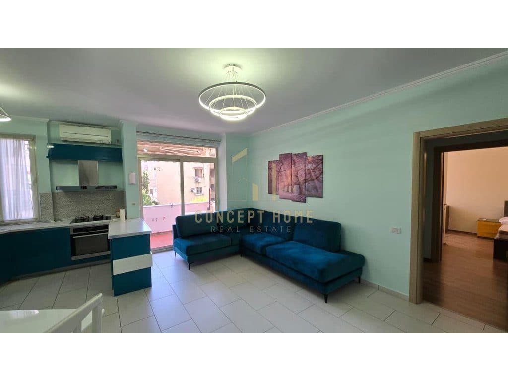 Jepet me qera apartament 2+1+2+garazh tek