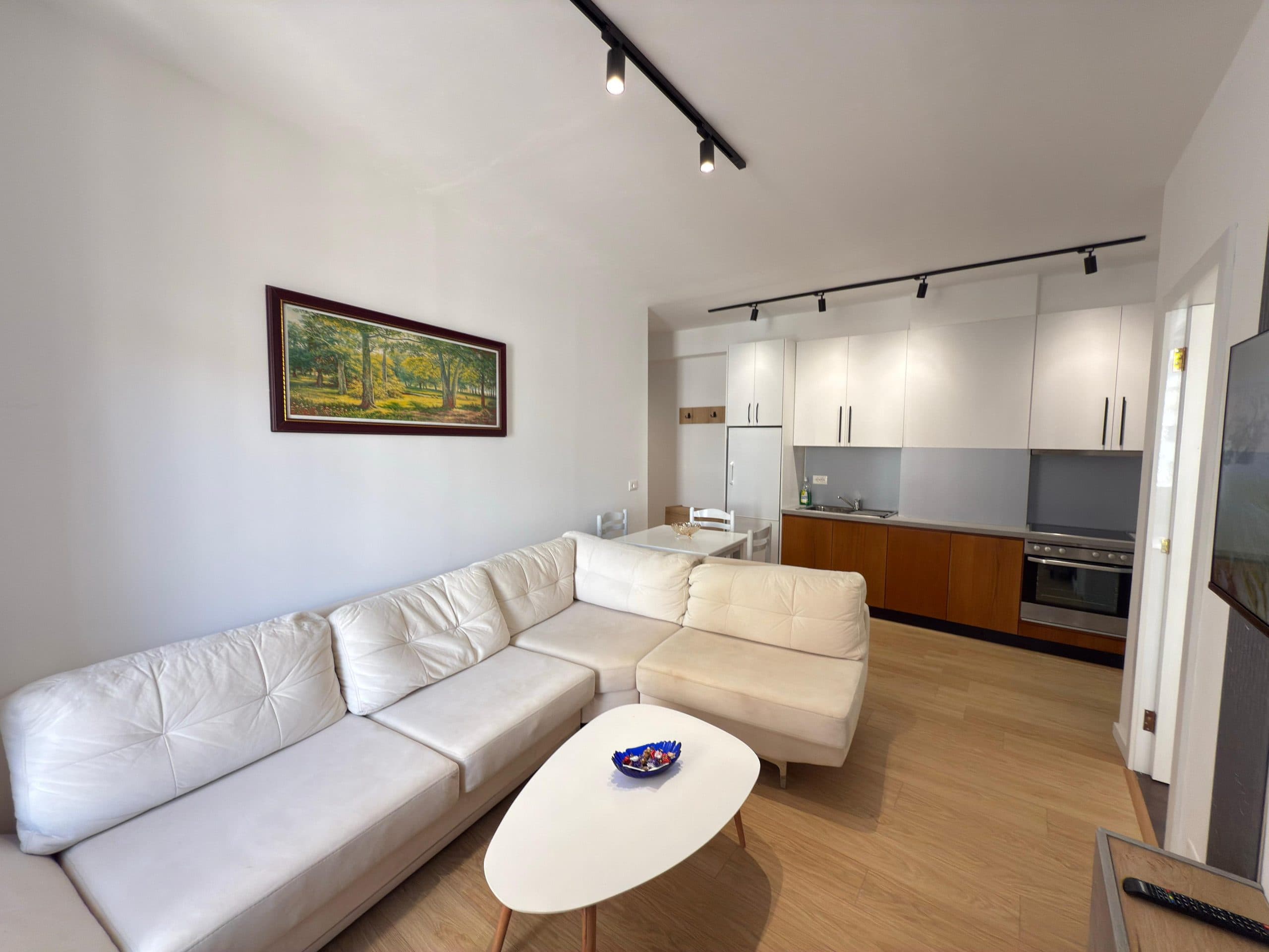 Apartament 1+1 me Qira në Astir, Tiranë - 420€ | 55 m² 3