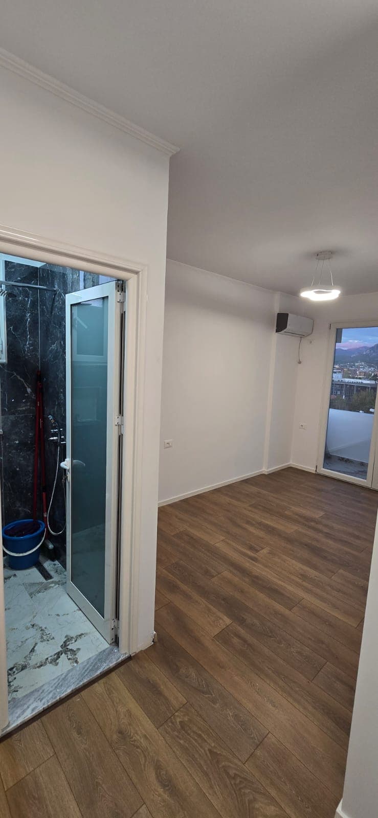 Apartament 2+1 në shitje te Stacioni i Trenit, Tiranë - 218,000€ | 93 m² 4