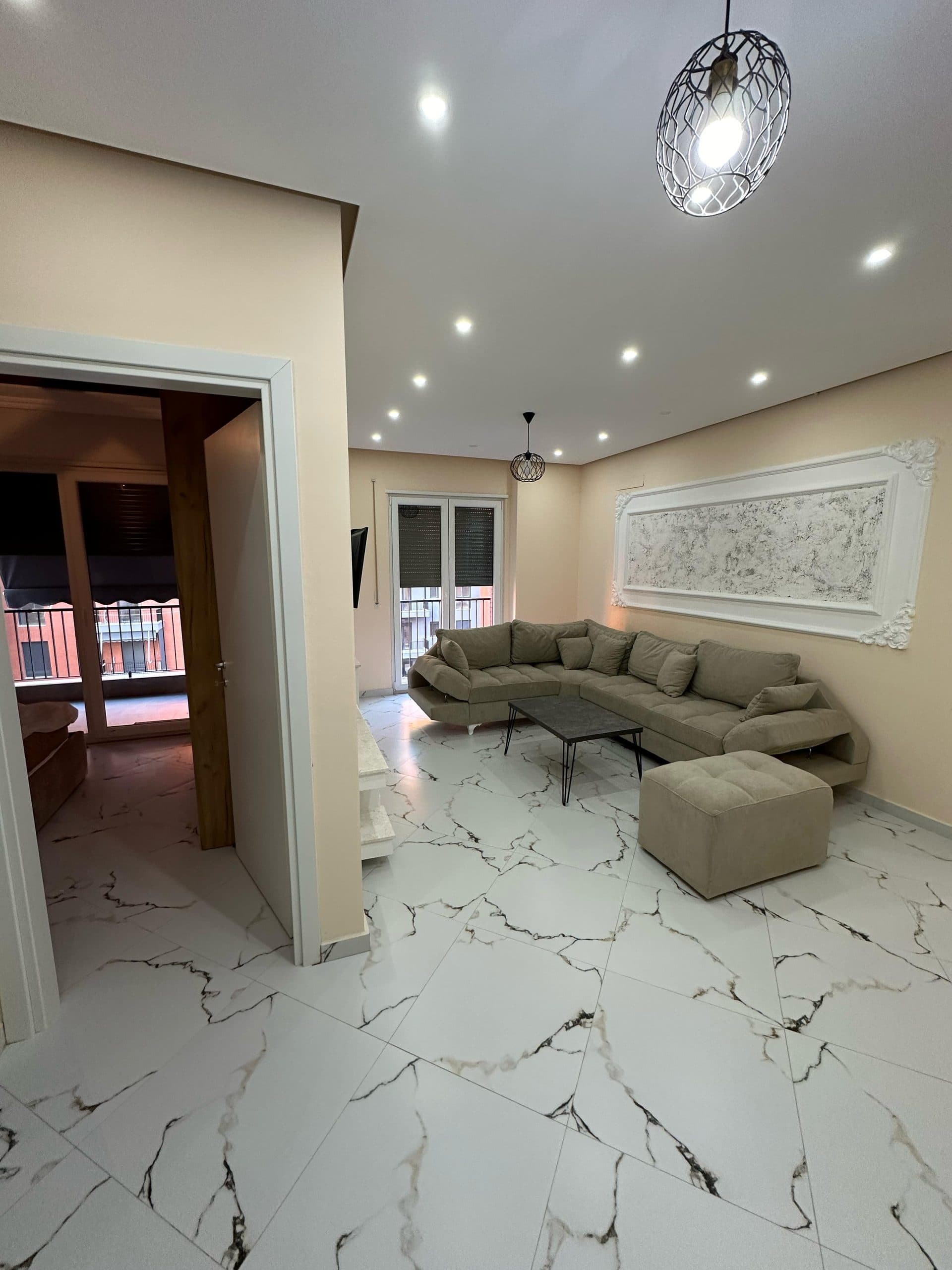 Apartament 2+1 për Qira në Kamëz - 380€ | 75 m² 4