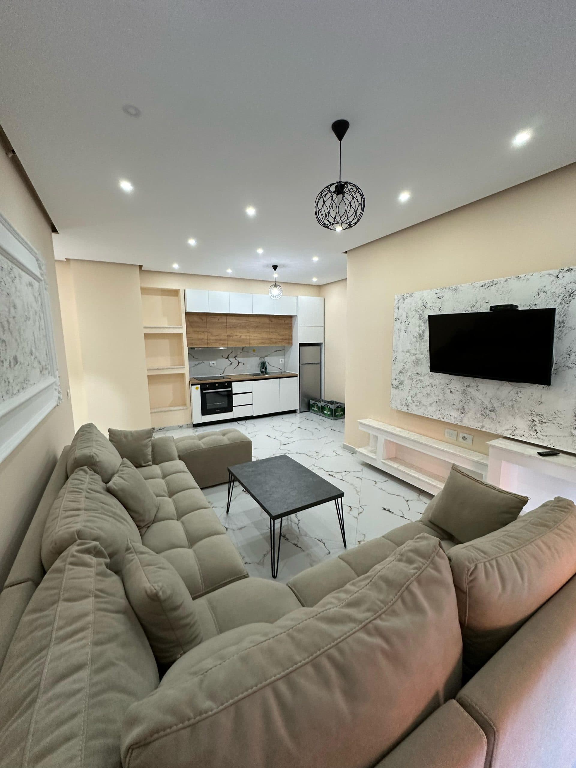 Apartament 2+1 për Qira në Kamëz - 380€ | 75 m²