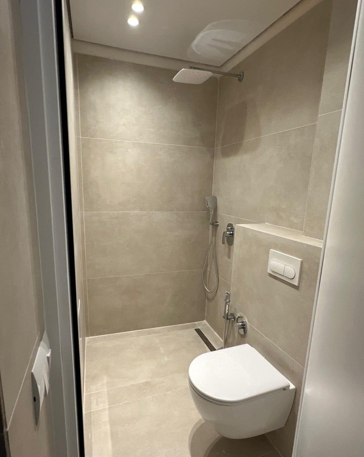 Jepet me qera apartament 3+1+2 Don Bosko. 4