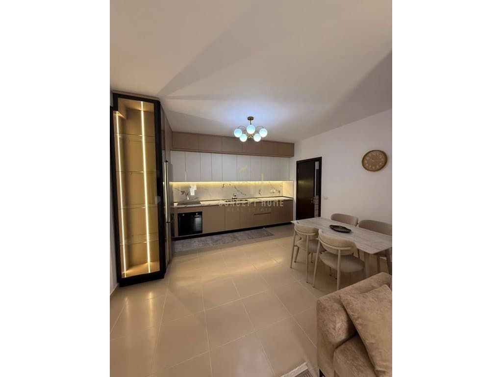Jepet me qera qera Apartamenti 2+1 3