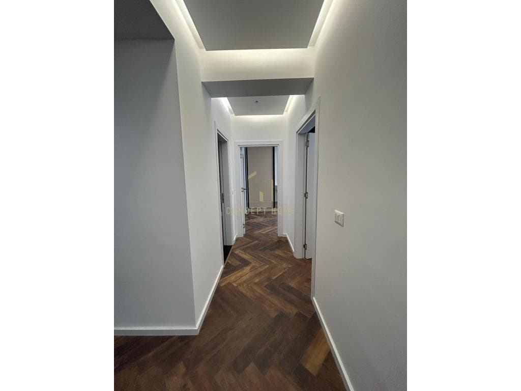 Shitet apartament 2+1+2 tek Kodra e Diellit 2 3