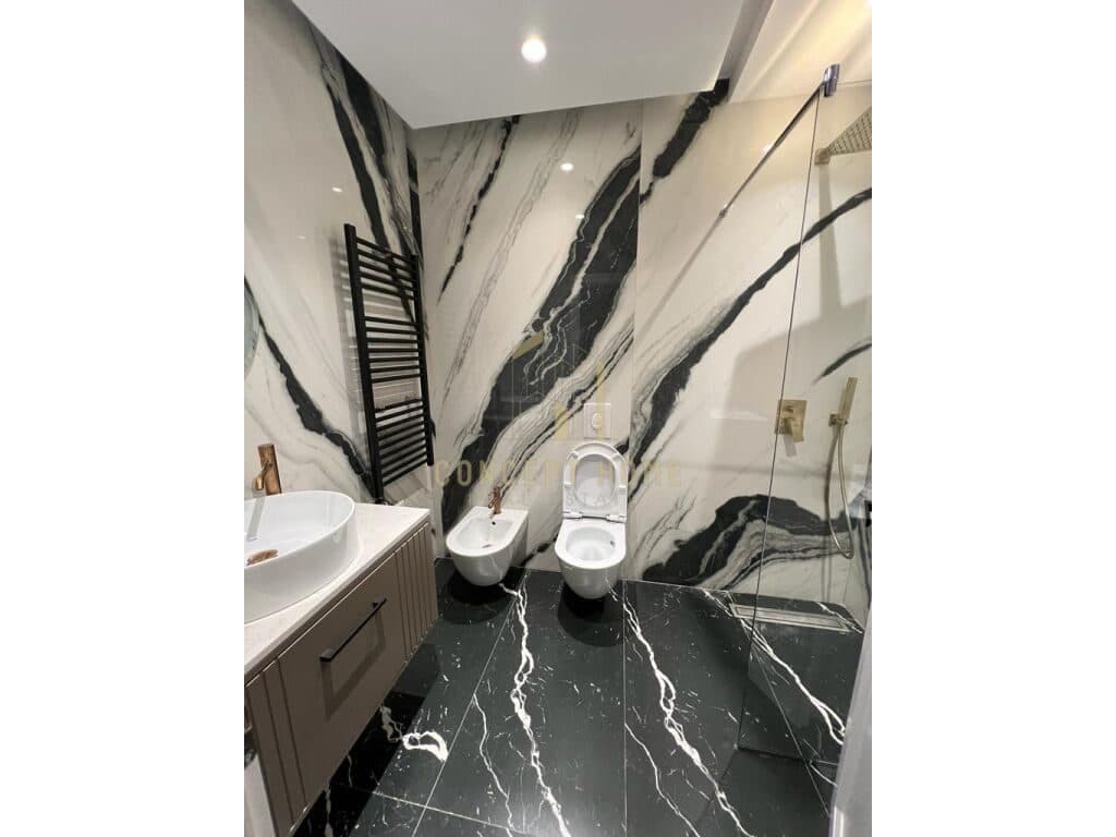 Jepet me qera super Apartament 2+1+2 tek Liqeni Artificial 3