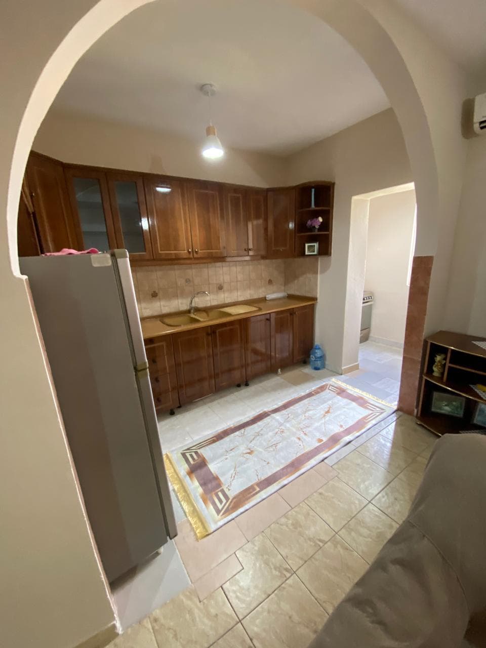 Jepet me qera apartament 2+1 tek Rr.Elbasanit 3