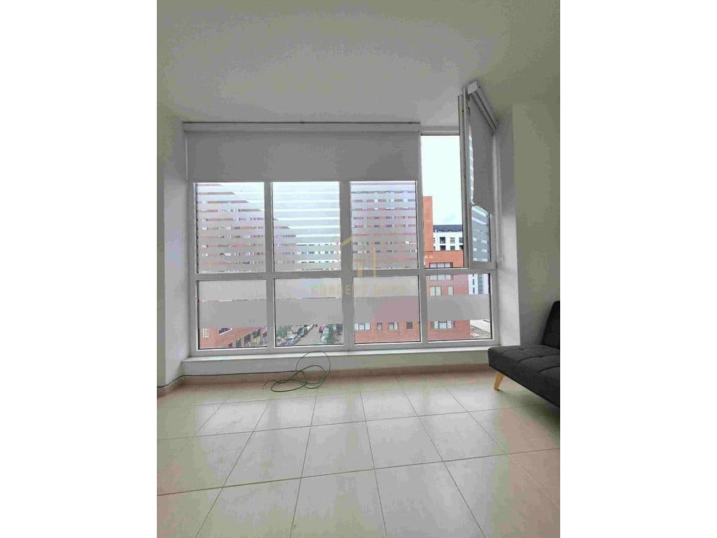 Jepet me qera apartament 1+1 te Bulevardi i Ri/Cmimi: 44.000 leke/muaj 2