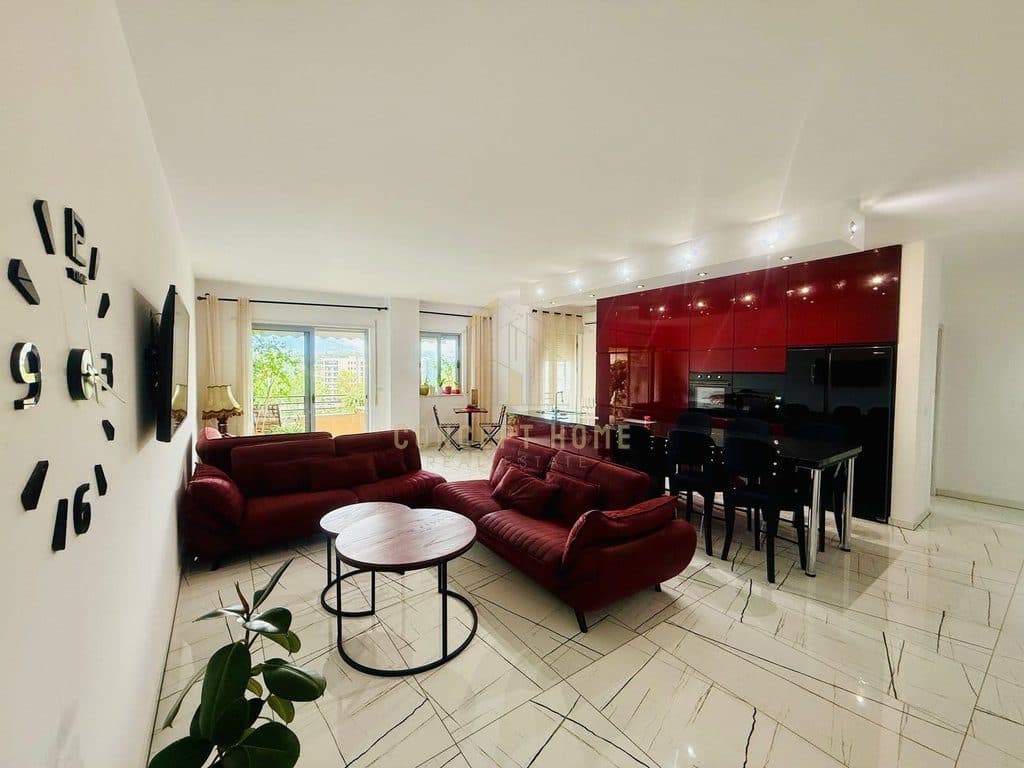 Jepet me qera apartament 2+1+3+depo Liqeni Thate