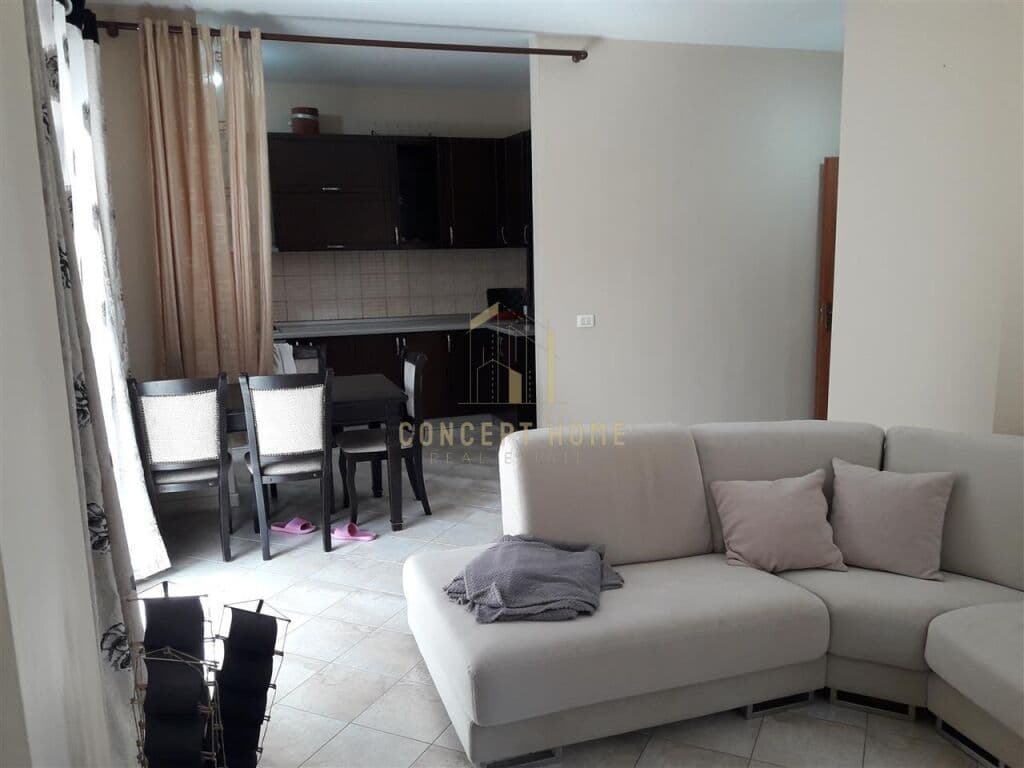 Apartament 2+1+2 për Qira në Yzberisht, Tiranë - 450€ | 123 m²