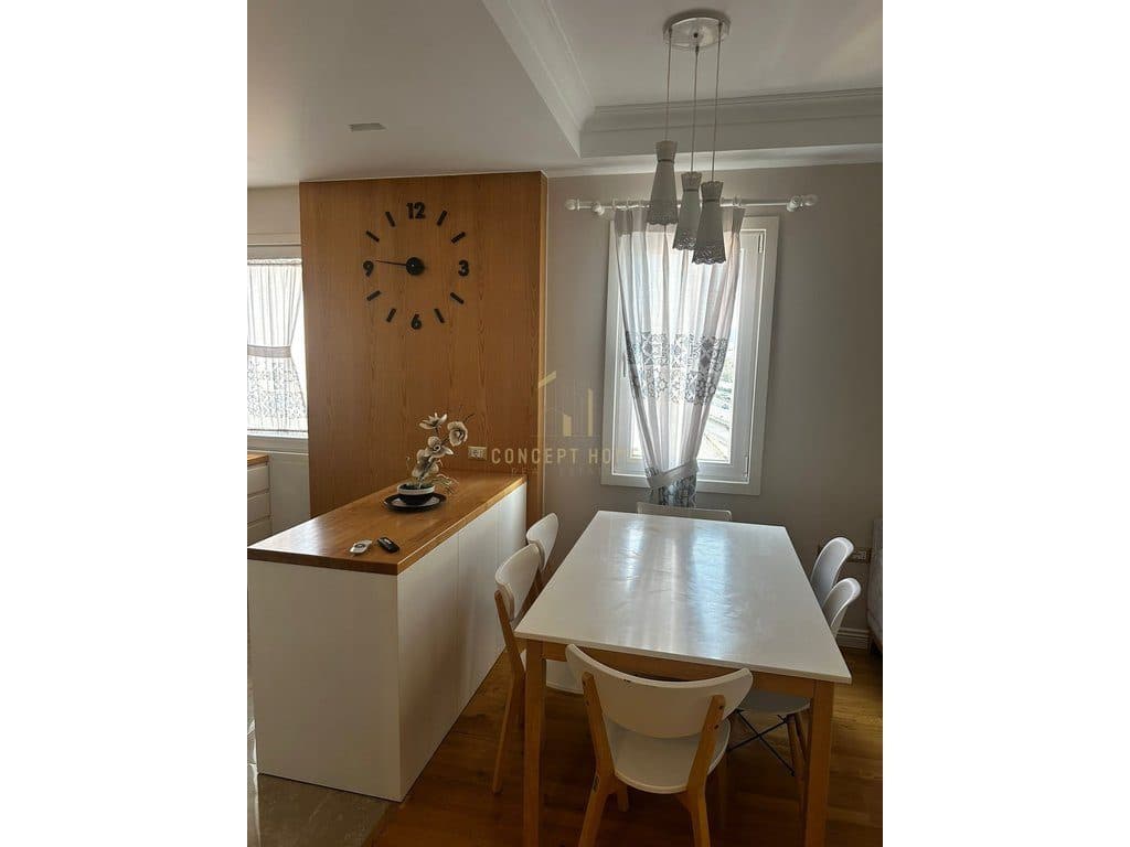 Apartament 3+1+2+2+2P Me Qira në Komunën e Parisit, Tiranë - 1500€ | 155 m² 3