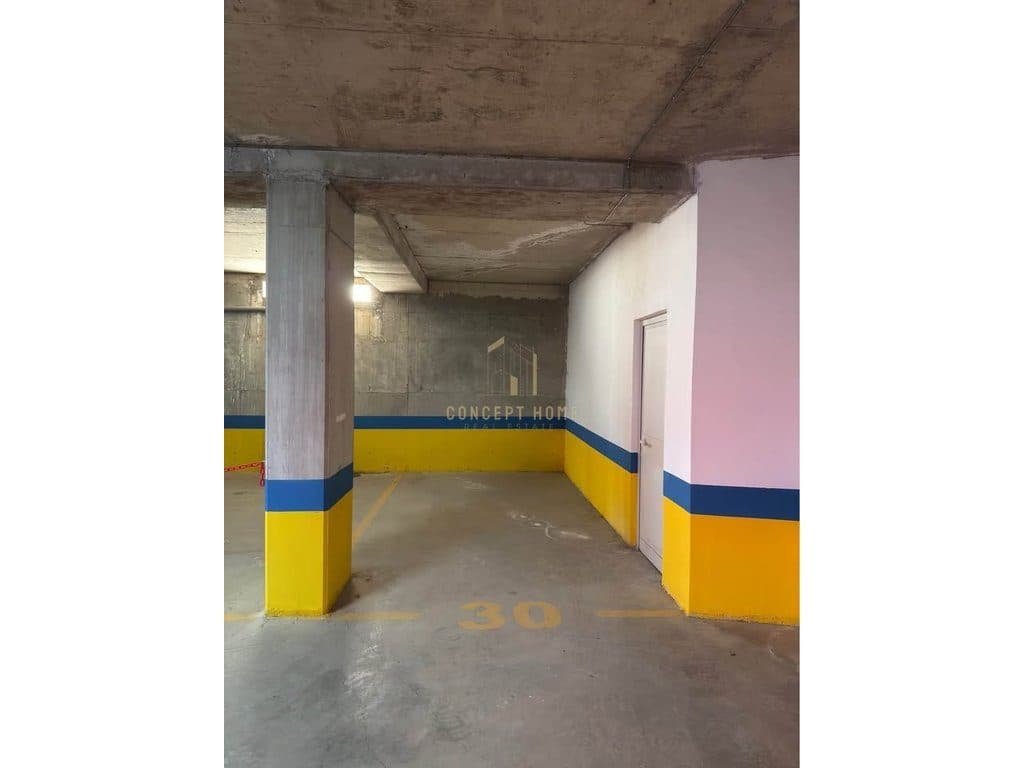 Jepet me qera ambient biznesi te Bulevardi i Ri 4