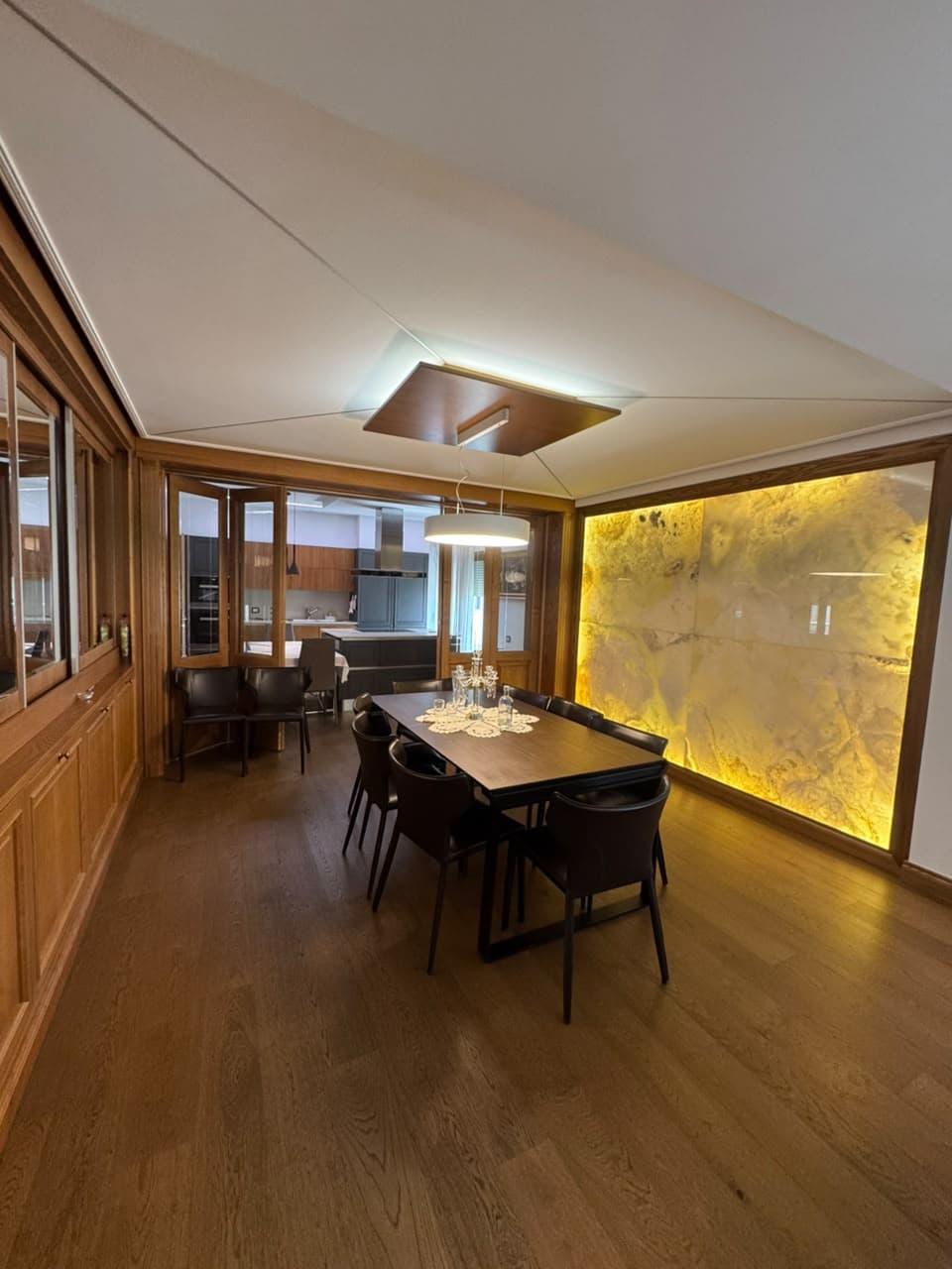 Jepet me Qera Penthouse Lux tek Kopshti Zoologjik 3