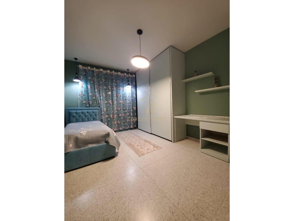 Jepet me qera apartament 2+1 tek Rruga e Dibres 3