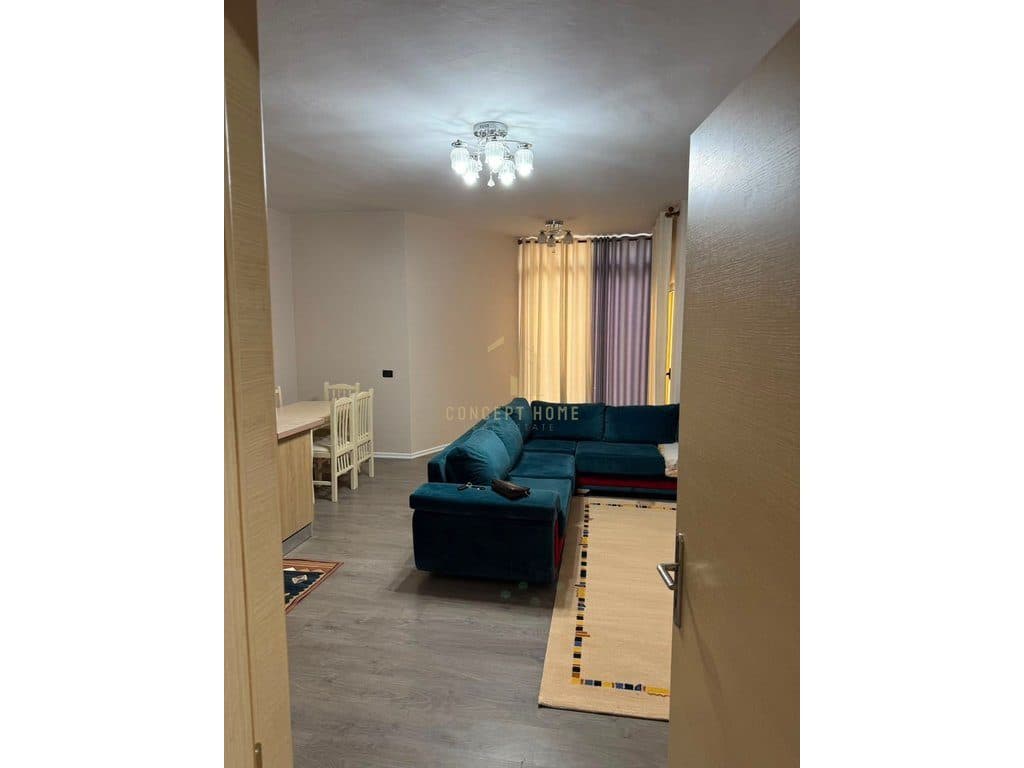 Jepet me qera Apartament 2+1+2 tek Liqeni i Thate