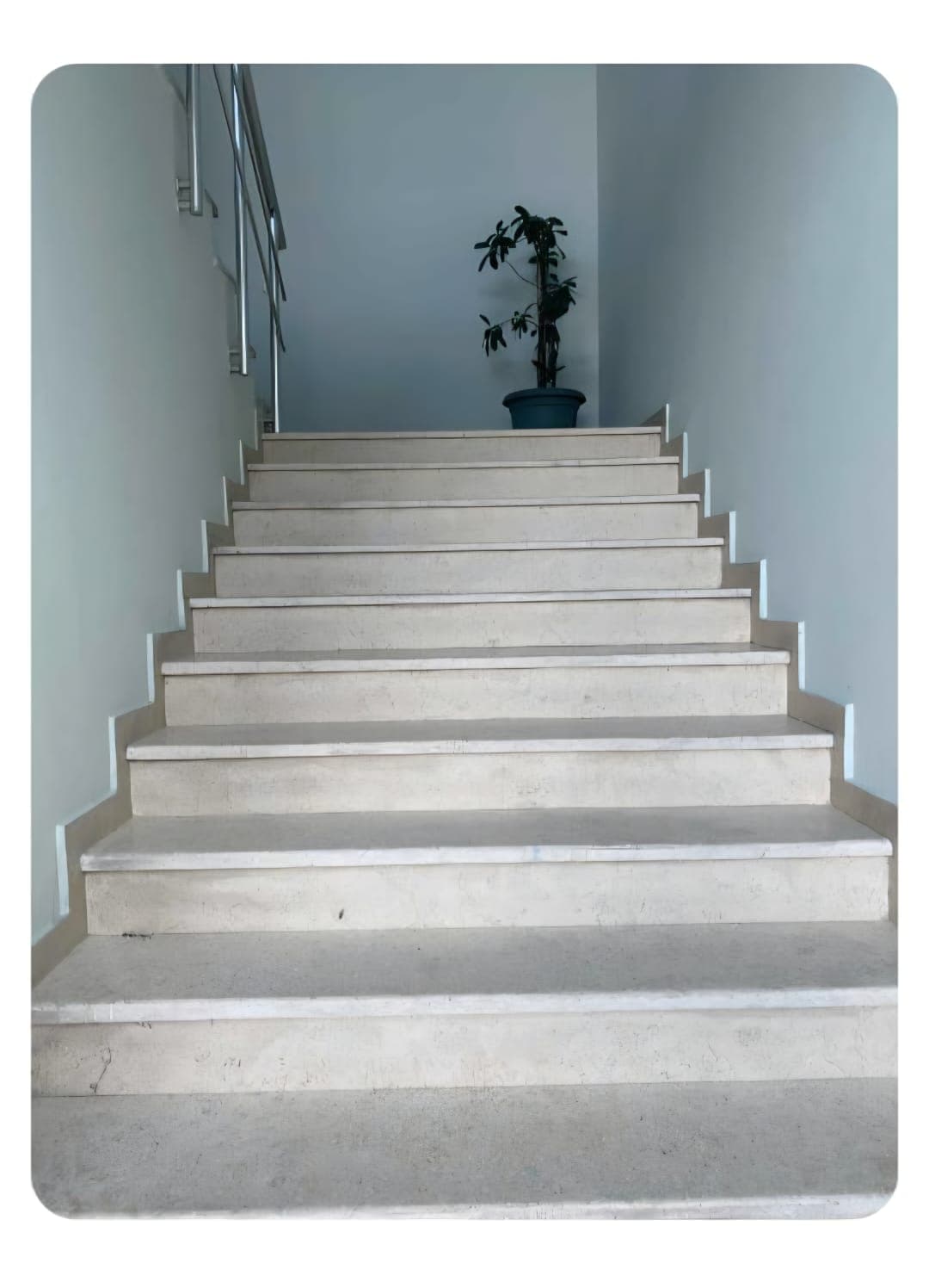 Studio me qera në Laprakë, Ish Dogana, Tiranë - 750€ 4