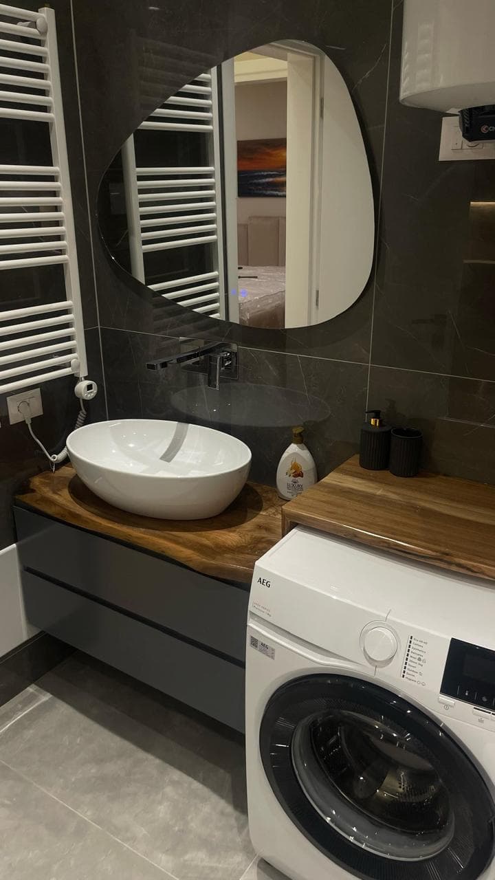 Jepet me qera apartment 2+1+2 tek Liqeni i thate 4
