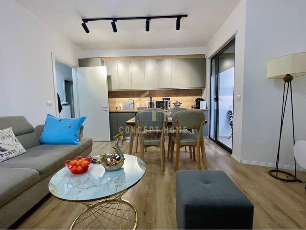 Shitet apartament 2+1+2 Ali Dem