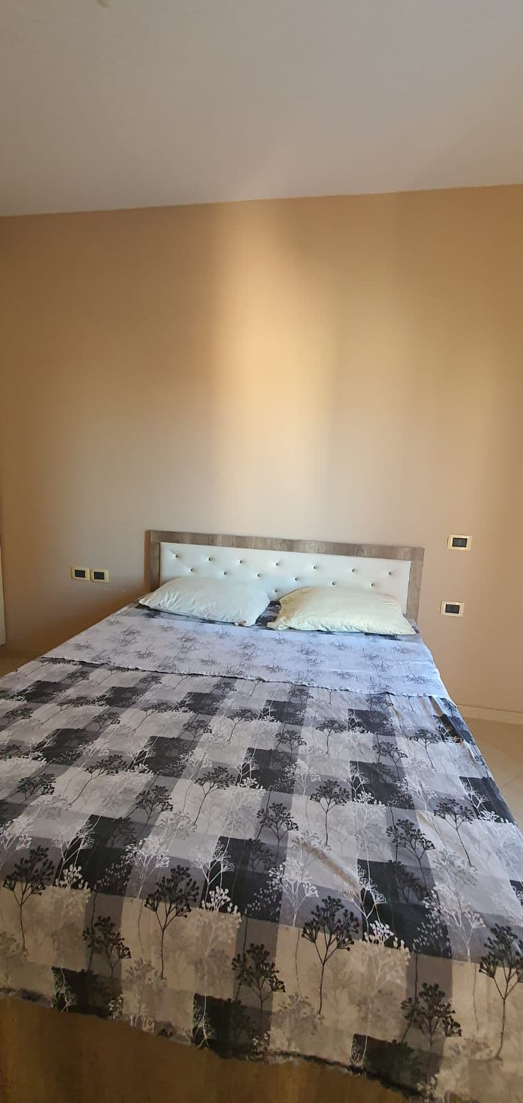 Jepet me qera apartament 1+1 Prane Kalit te Trojes , Vlore 4