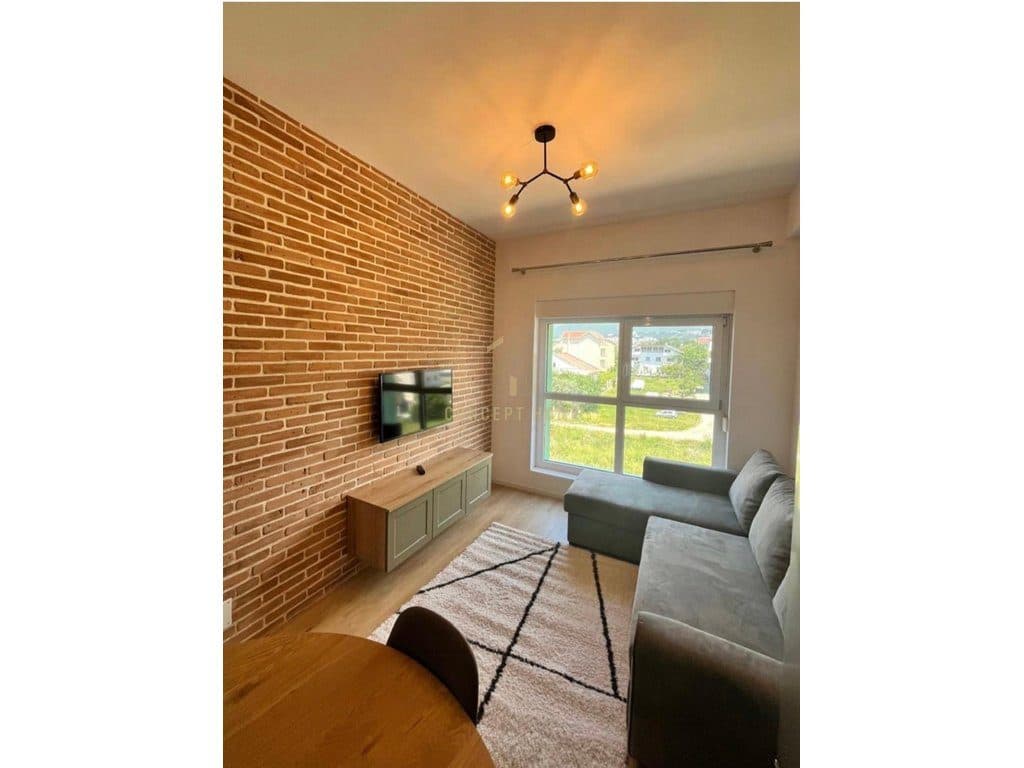 Jepet me qera apartament 1+1 ne 2