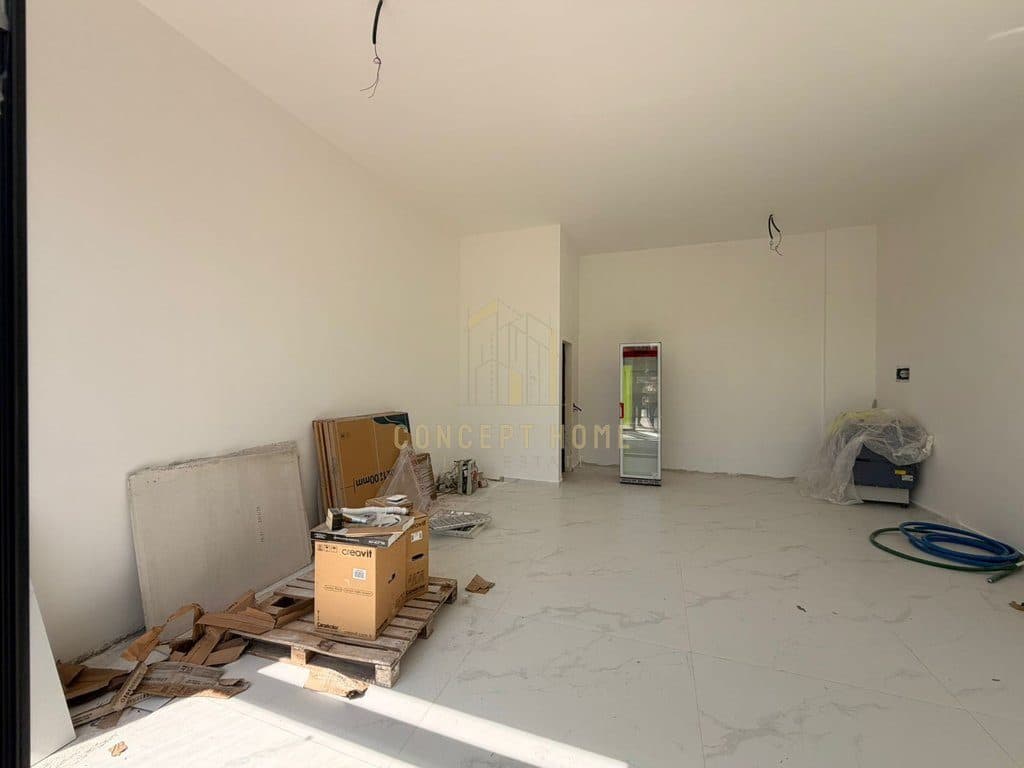 Shitet ambient, dyqan ne Shkoze(Relux Residence)