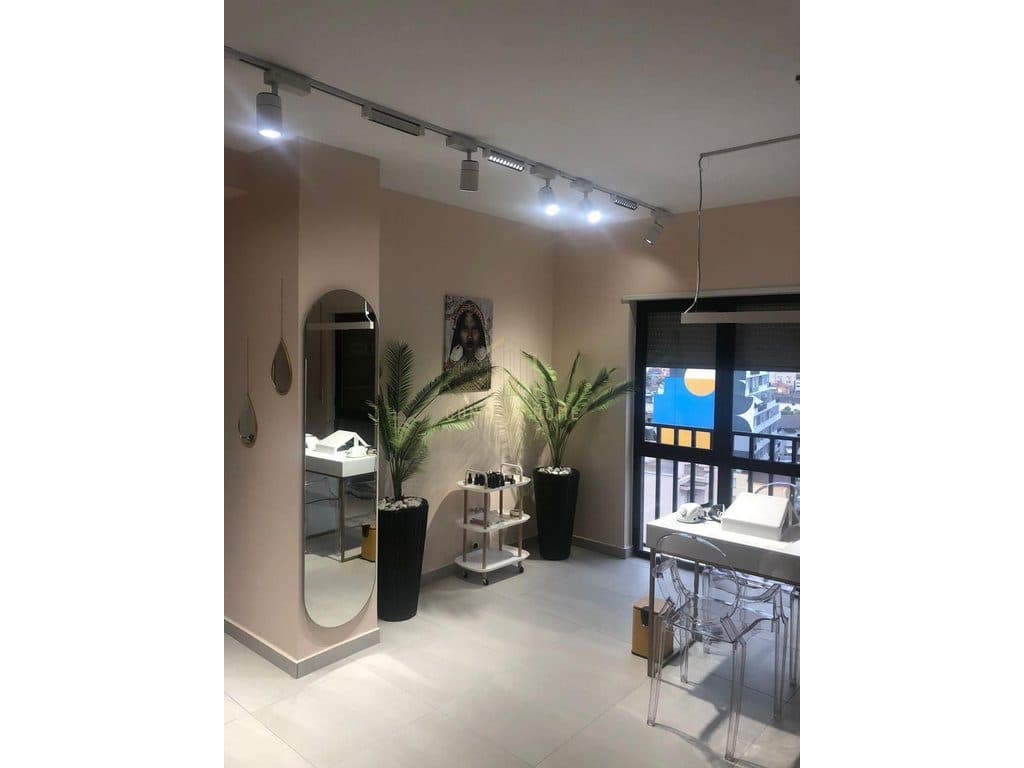 Zyrë 3+1+2 Me Qira tek Selvia, Tiranë - 750€ | 116 m²
