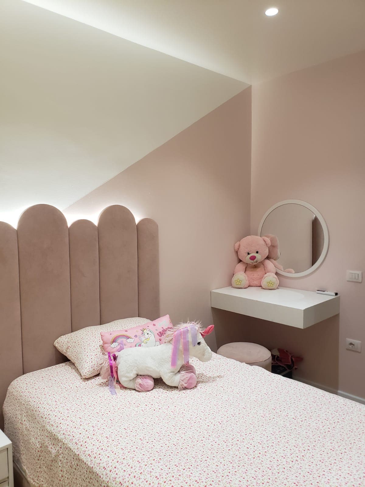 Shitet apartament 2+1+2 ne Astir "Oasis Residence" 4