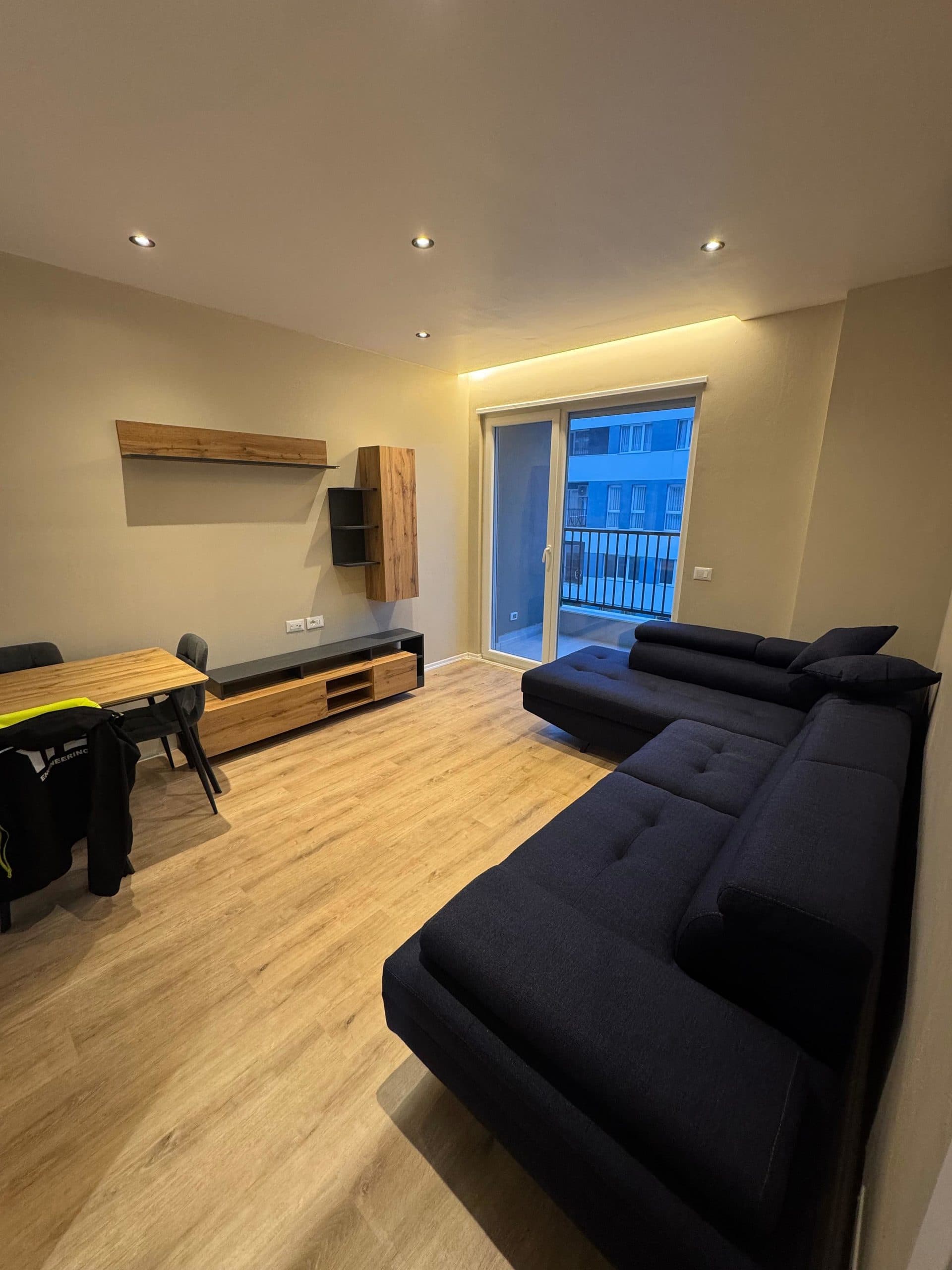 Jepet me qera Apartament 2+1+2+Post Parkim tek Univers City 2