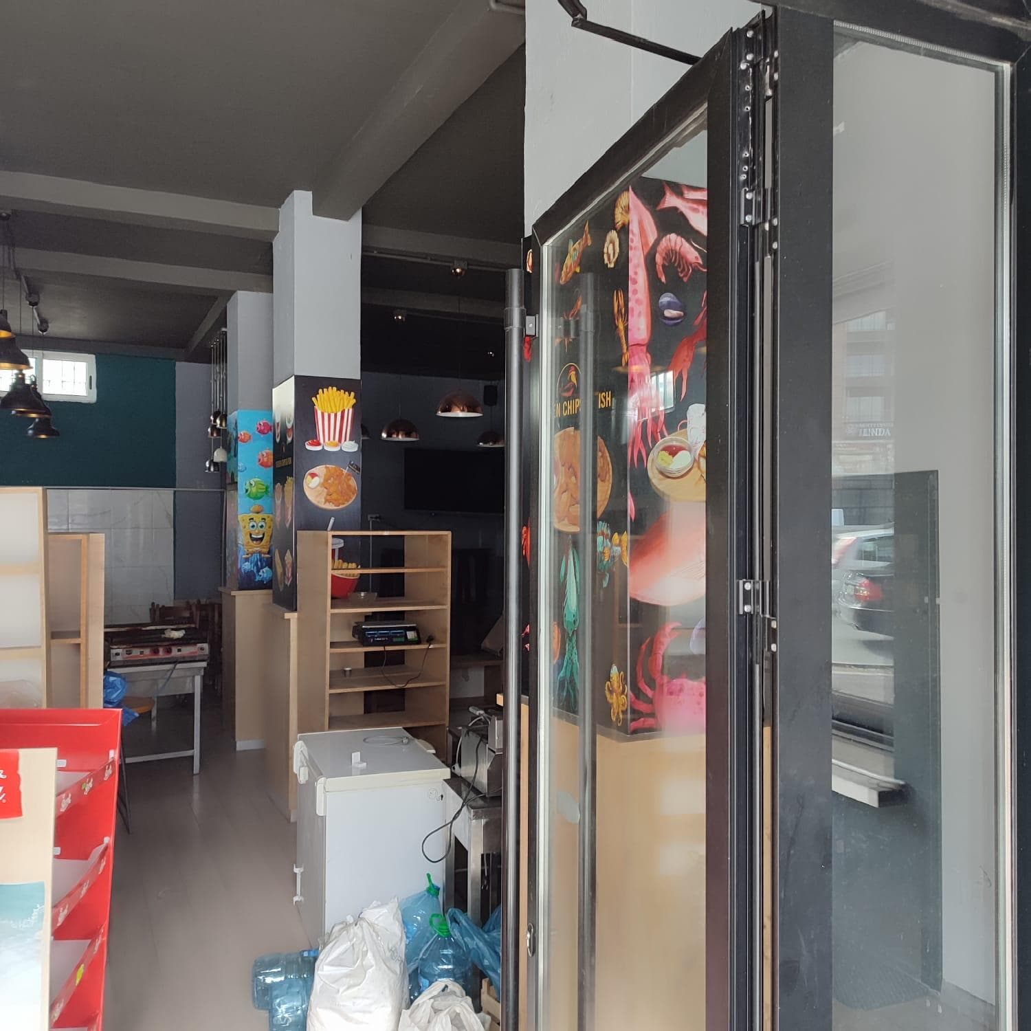 Dyqan për Qira në Astir, Tiranë - 1500€ | Sipërfaqe 80 m²