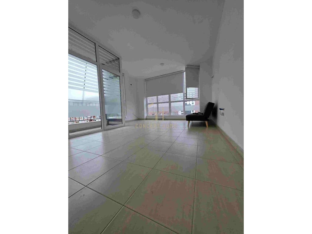 Jepet me qera apartament 1+1 te Bulevardi i Ri/Cmimi: 44.000 leke/muaj 3