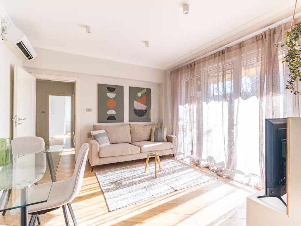 Jepet me qera apartament 2+1 ne Qender 2