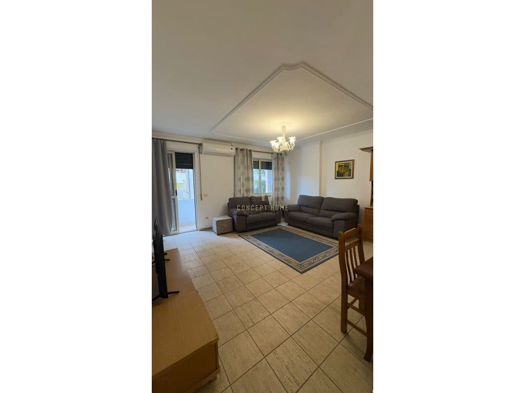 Jepet me qera apartament 1+1 ne