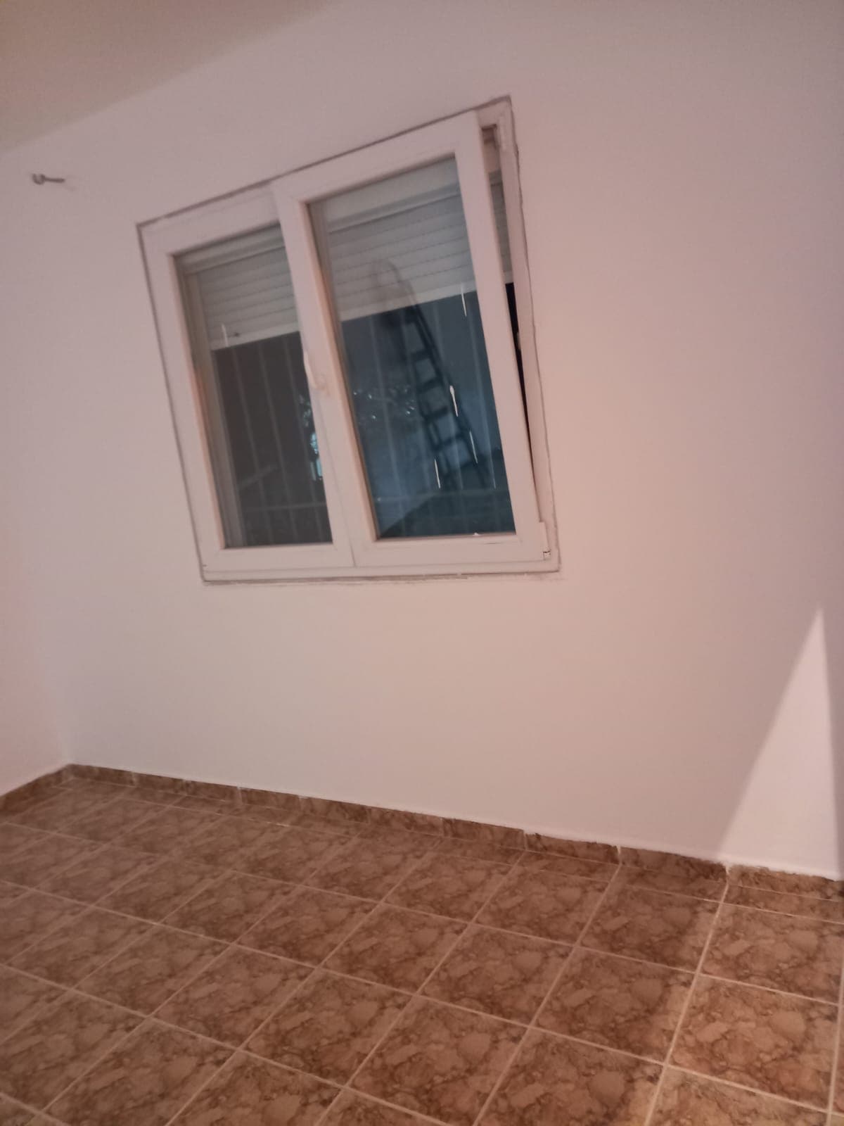 Shitet apartment 1+1 ne Kombinat 2