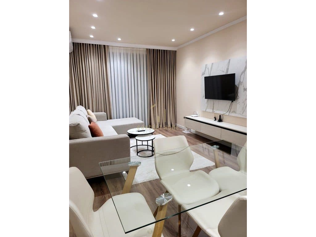 Jepet me qera apartment 1+1 tek Liqeni i thate 4
