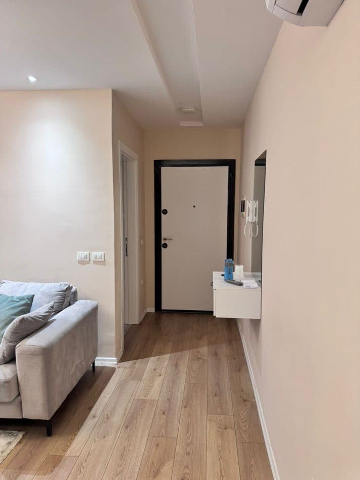Shitet apartament 1+1 tek Kodra e Diellit 2