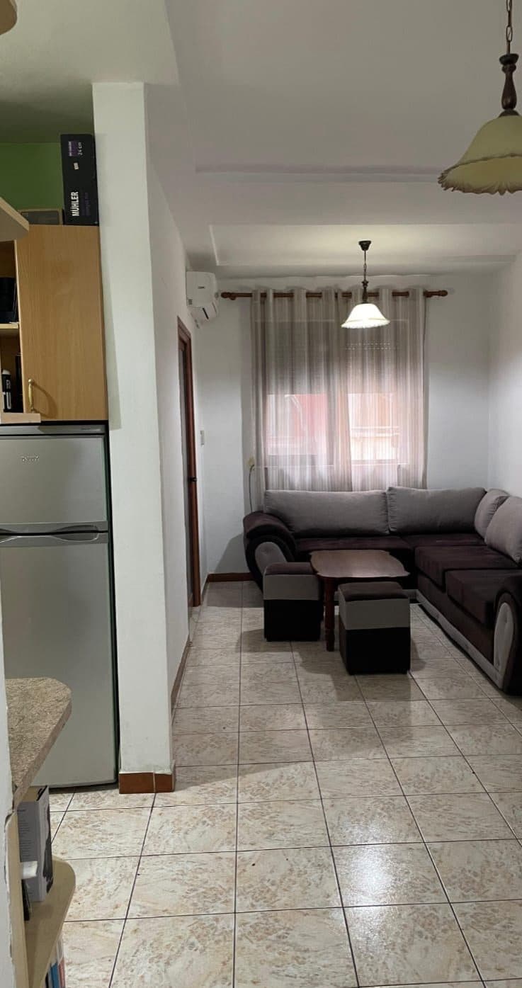 Shitet apartament 1+1 ne Myslm SHyr/Cmimi: 150 milion Leke 3