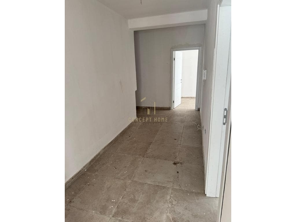 Jepet me qera apartament 3+1+2 ne 4