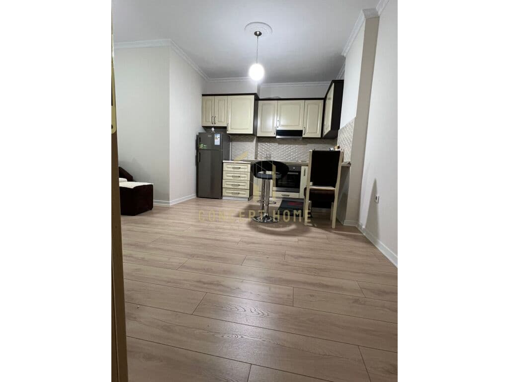 Jepet me qera apartament 1+1 2