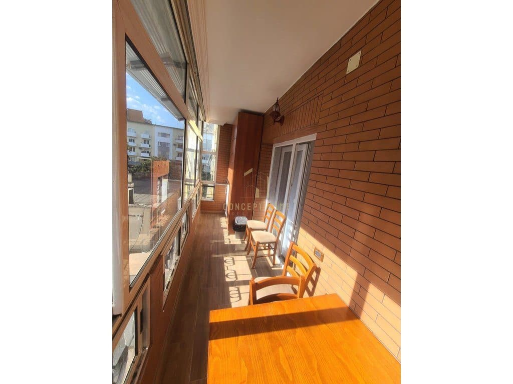 Jepet me qera apartament 2+1 tek 9 kateshet 9 4