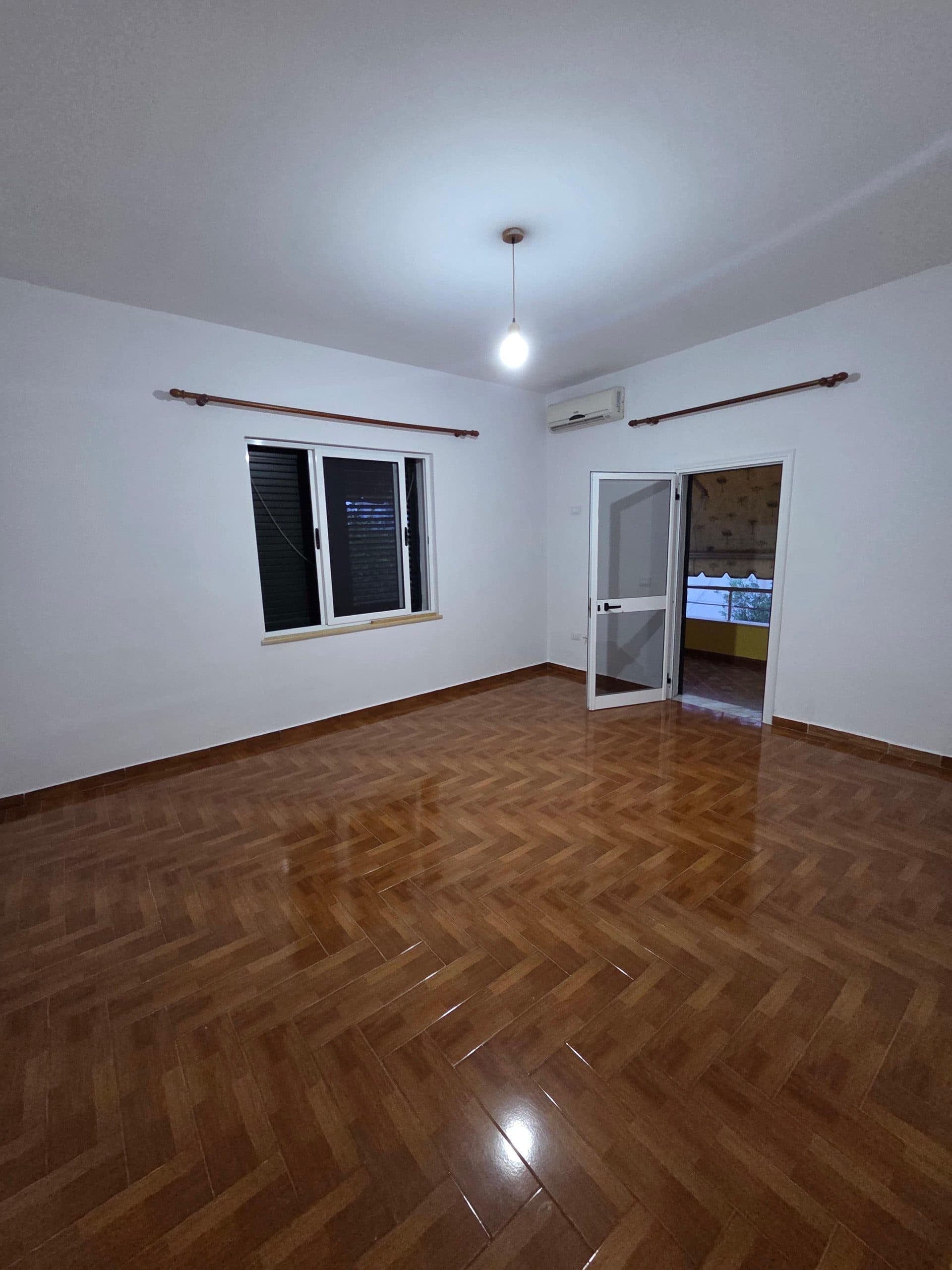 Apartament 2+1 me qera tek Kodra e Priftit. 3