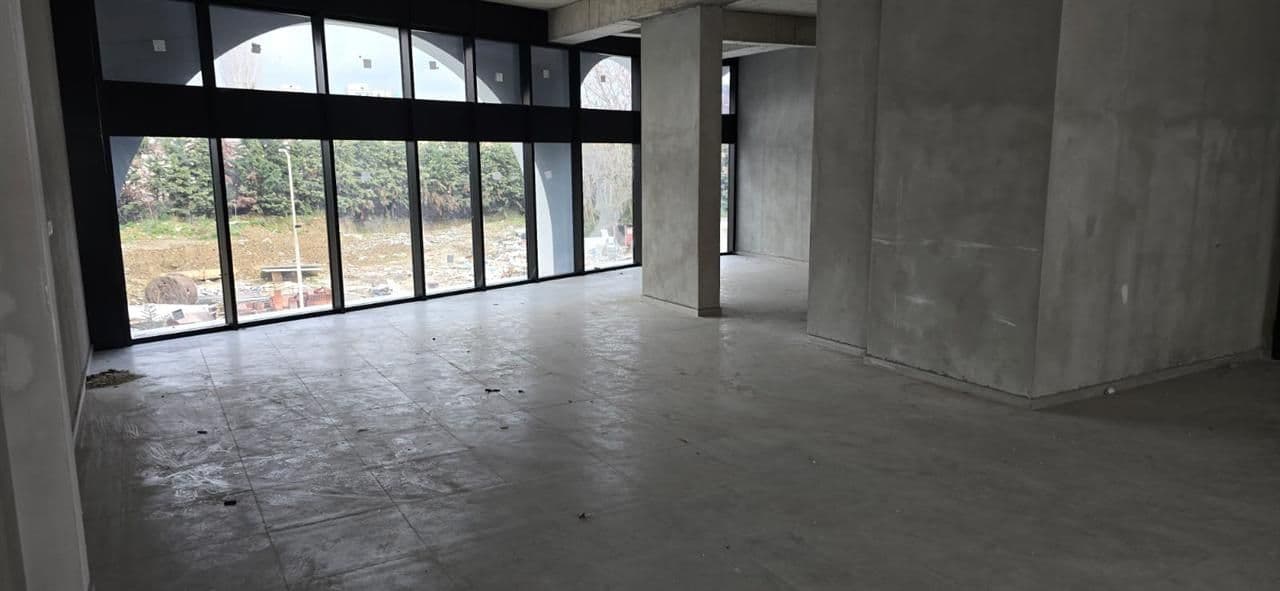 Jepet ambient biznesi me qera ne Astir (River Residence) 2