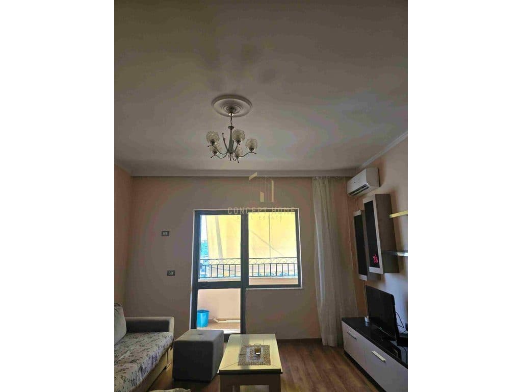 Jepet me qera apartament 1+1 Bulevardi i ri 3
