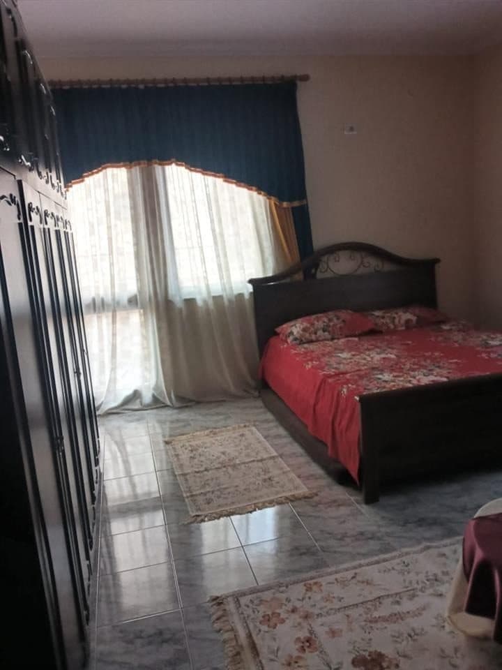 Vilë 2+1 me qira në Porcelan, Tiranë - 450€ | 220 m²
